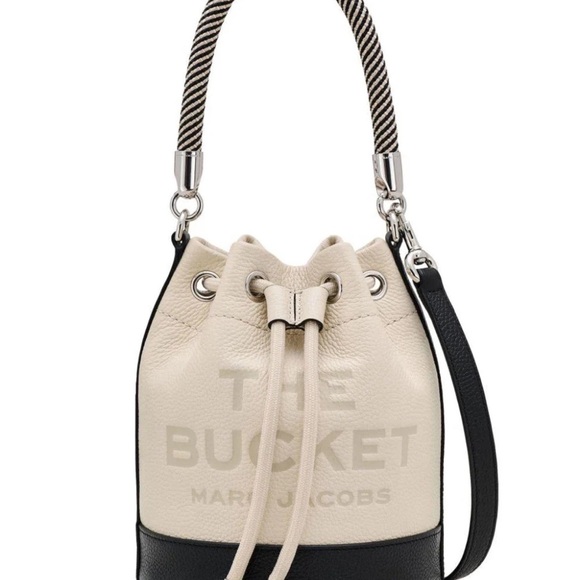 Marc Jacobs Black and Cream Bucket Bag - Picture 13 of 14